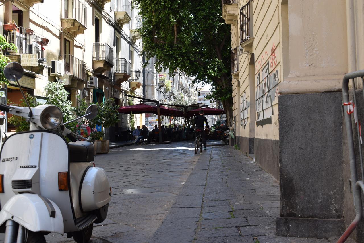 Il Cortiletto Di Piazza Verga Catania Eksteriør bilde